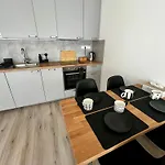 Prague Airport Apartman *